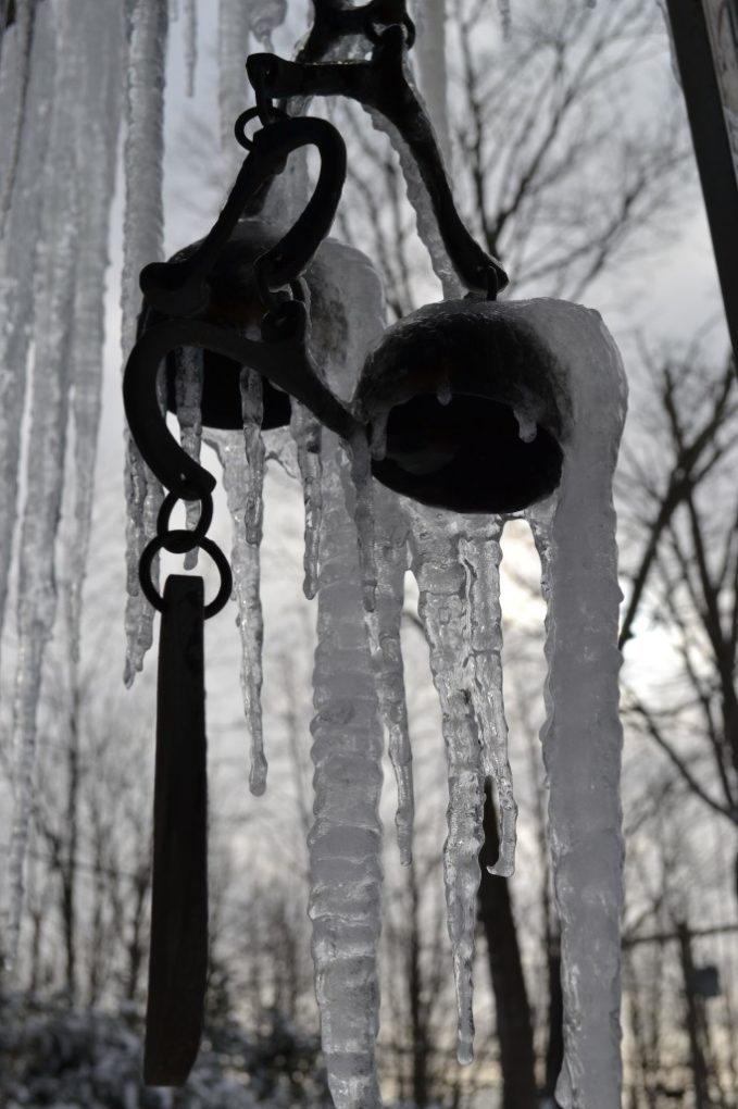 Frozen Wind Chimes